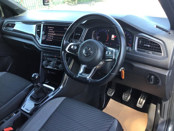 2025 Volkswagen T-roc