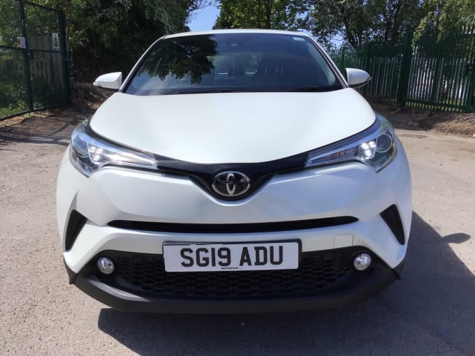 2025 Toyota C-hr