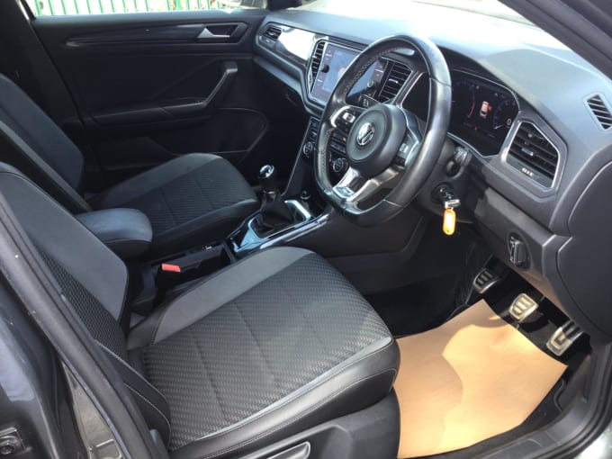 2025 Volkswagen T-roc