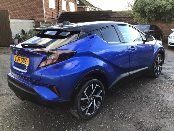 2024 Toyota C-hr