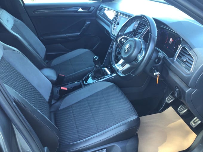 2025 Volkswagen T-roc