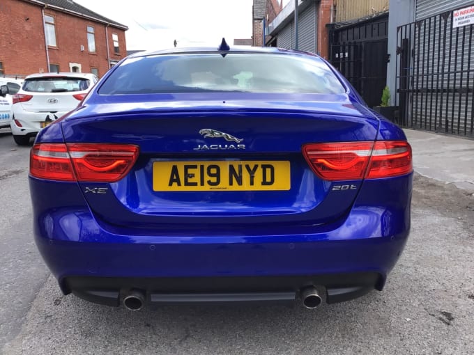 2025 Jaguar Xe