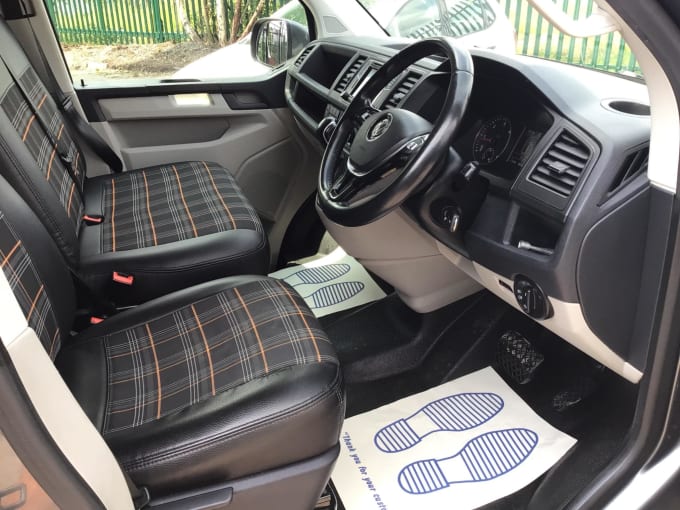 2025 Volkswagen Transporter