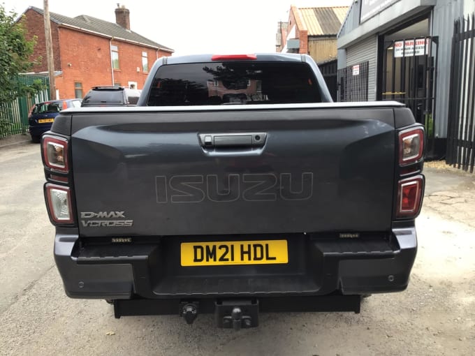2025 Isuzu D-max