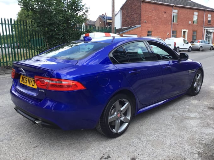2025 Jaguar Xe