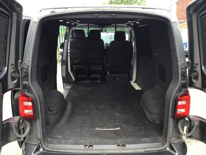 2025 Volkswagen Transporter