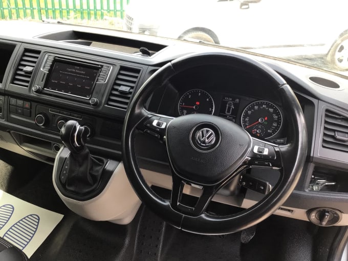 2025 Volkswagen Transporter