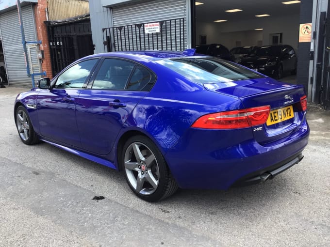 2025 Jaguar Xe