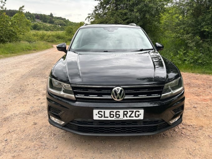 2024 Volkswagen Tiguan