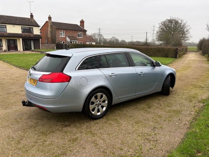 2025 Vauxhall Insignia