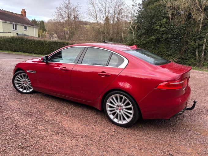 2025 Jaguar Xe