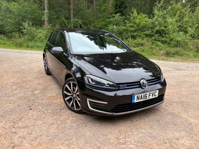 2025 Volkswagen Golf