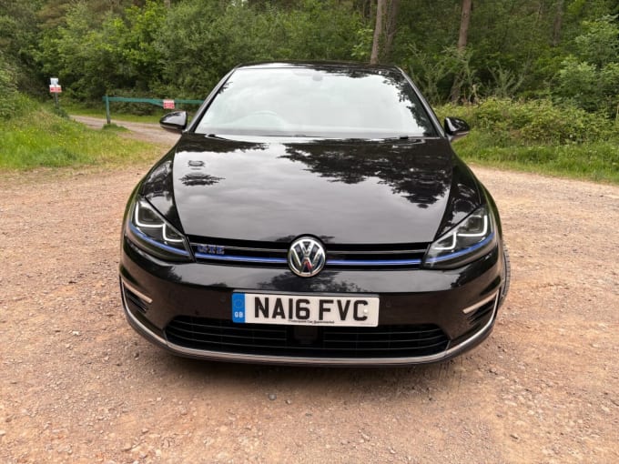 2025 Volkswagen Golf