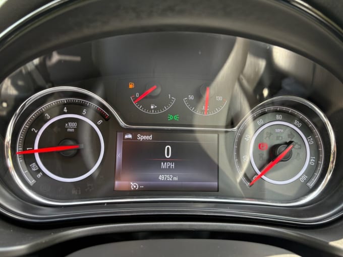 2025 Vauxhall Insignia