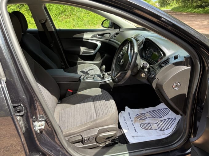 2025 Vauxhall Insignia