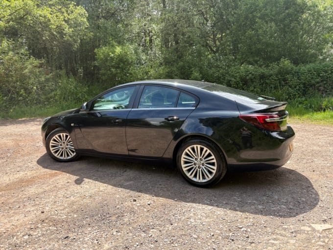 2025 Vauxhall Insignia