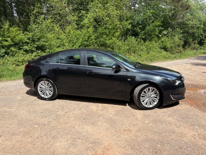 2025 Vauxhall Insignia