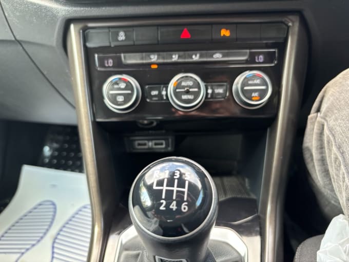 2025 Volkswagen T-roc