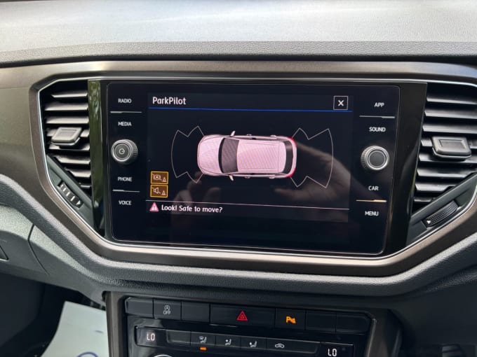 2025 Volkswagen T-roc