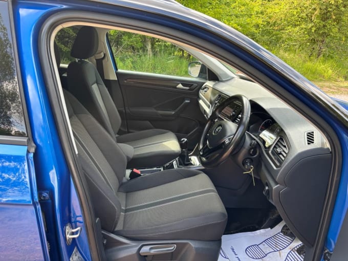 2025 Volkswagen T-roc