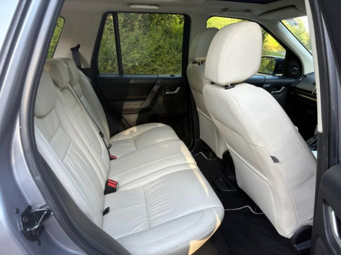 2025 Land Rover Freelander 2
