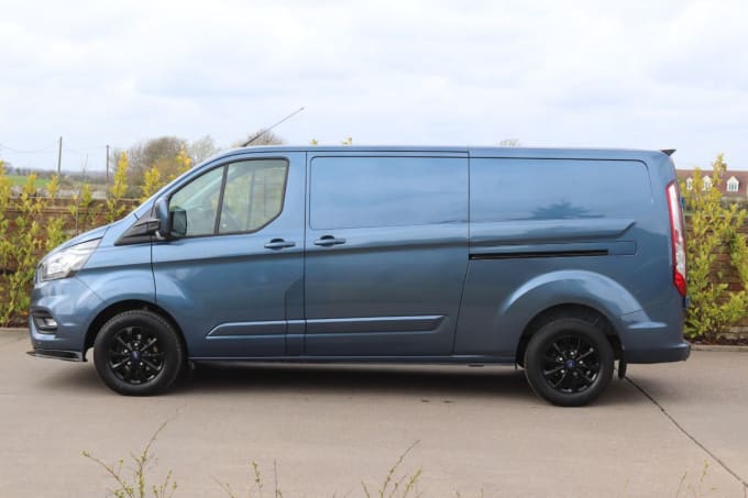 2021 Ford Transit Custom