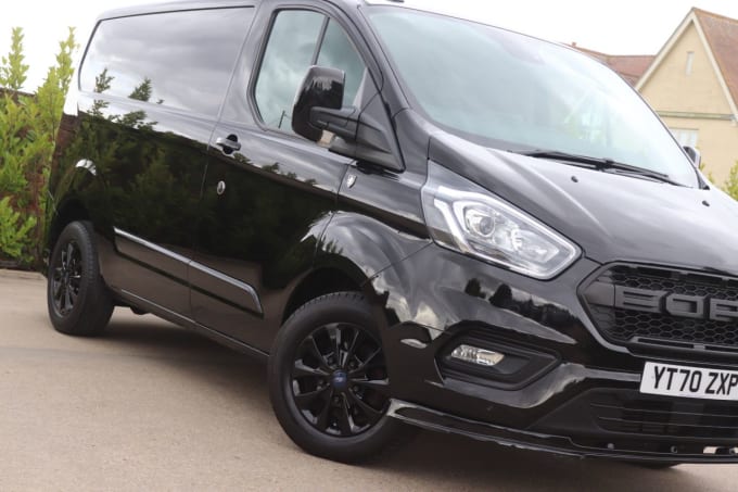 2024 Ford Transit Custom