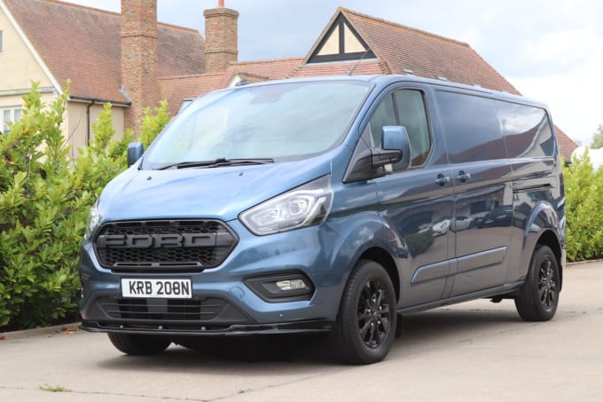 2024 Ford Transit Custom