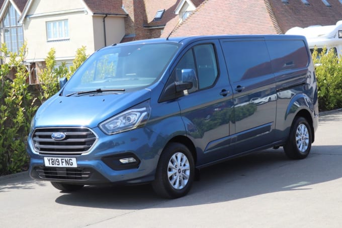 2024 Ford Transit Custom