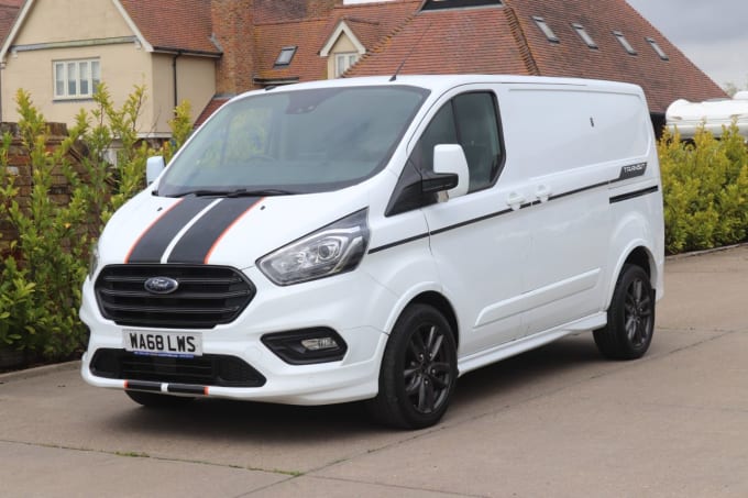 2025 Ford Transit Custom