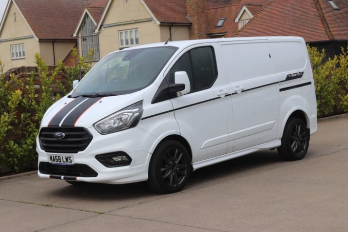 2025 Ford Transit Custom