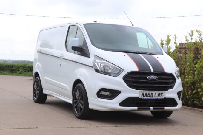 2025 Ford Transit Custom