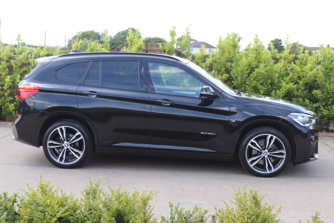 2024 BMW X1