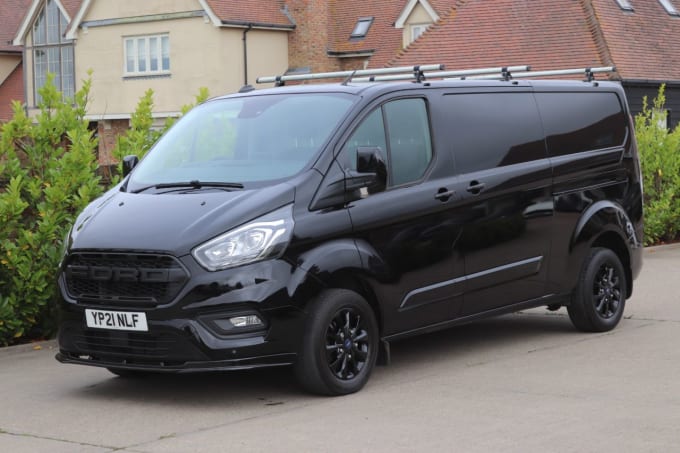 2024 Ford Transit Custom