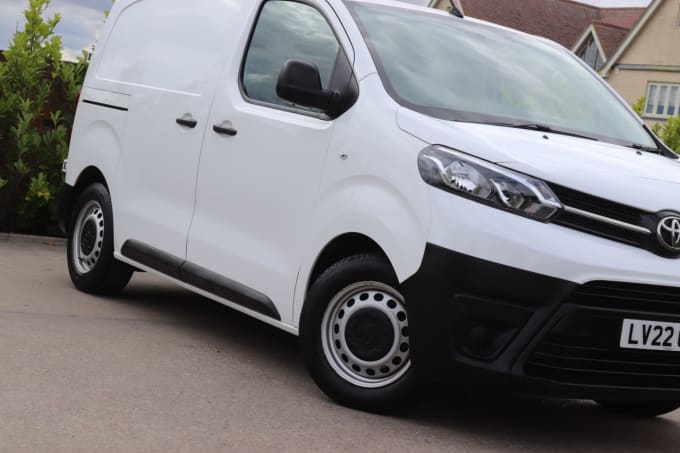 2024 Toyota Proace