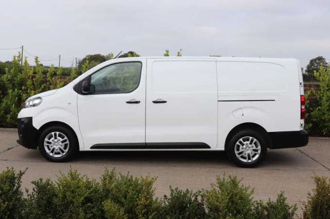 2024 Vauxhall Vivaro