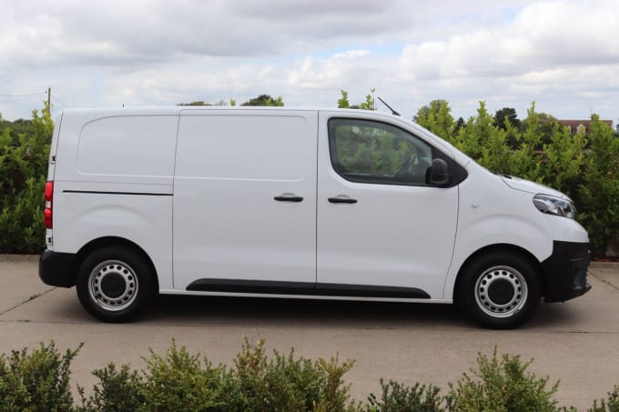 2024 Toyota Proace