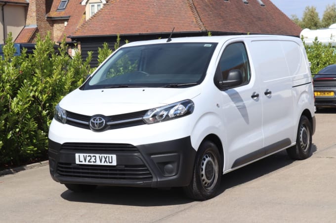 2024 Toyota Proace