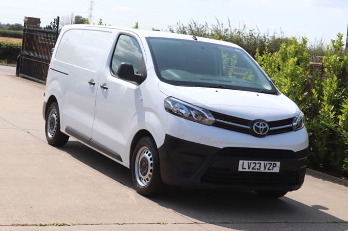 2024 Toyota Proace