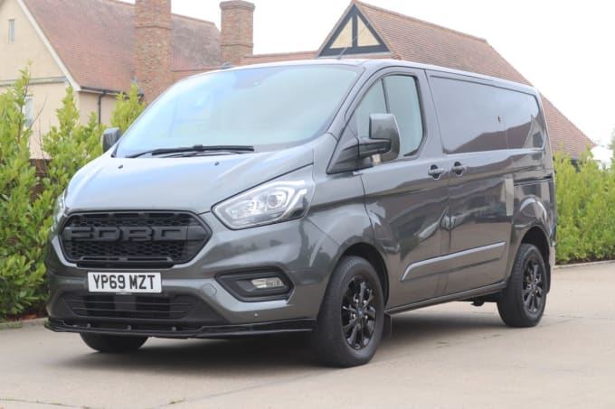 2024 Ford Transit Custom