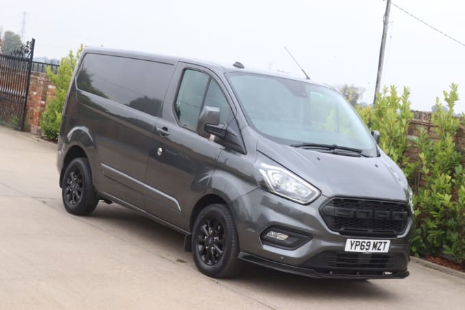 2024 Ford Transit Custom