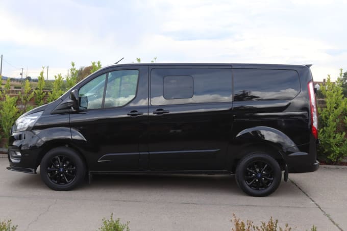 2024 Ford Transit Custom