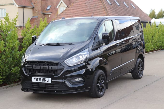 2024 Ford Transit Custom