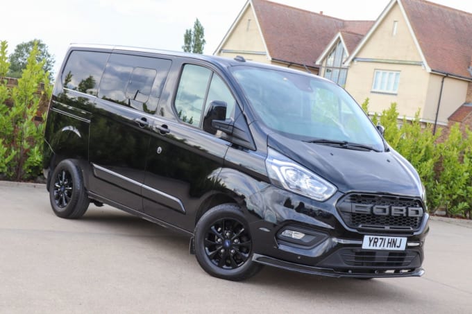 2024 Ford Transit Custom