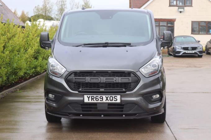 2024 Ford Transit Custom