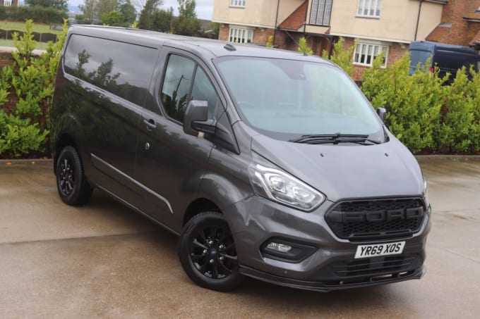 2024 Ford Transit Custom