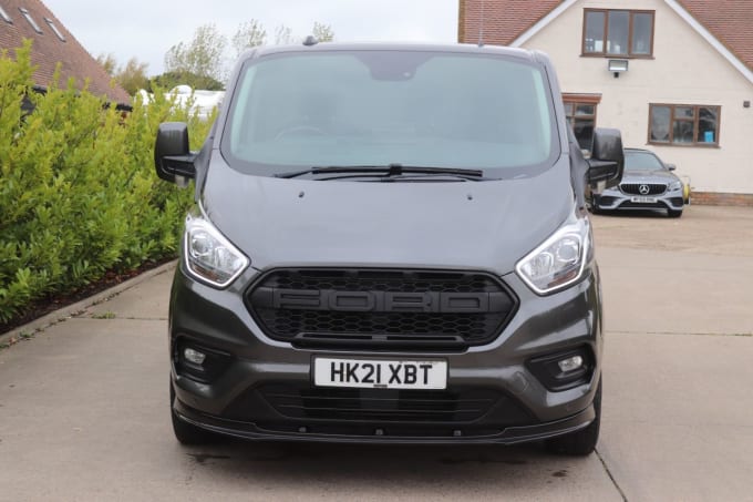 2024 Ford Transit Custom