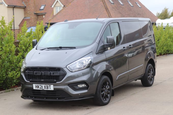 2024 Ford Transit Custom