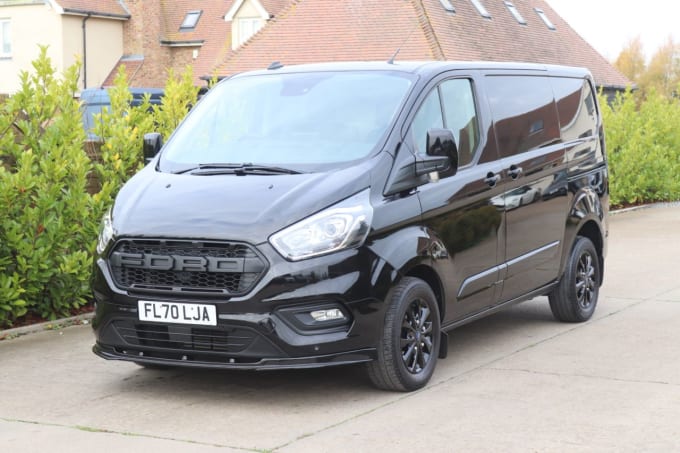 2025 Ford Transit Custom