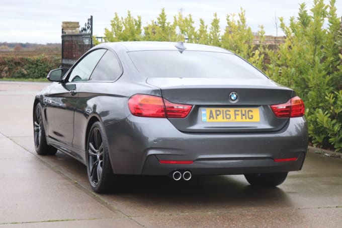 2025 BMW 4 Series